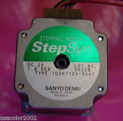 FUJI FRONTIER MINILAB 118C918410A SANYO DENKI STEPSYN MOTOR 103H7124-0441